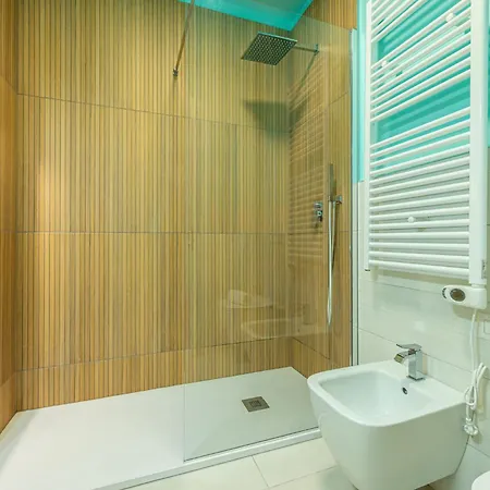 Vigentina 2bedroom Next To Metro Apartment Mailand