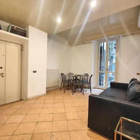 Vigentina 2bedroom Next To Metro * Milan
