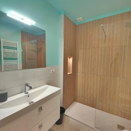 Vigentina 2bedroom Next To Metro Apartment Milan
